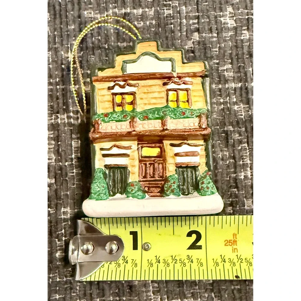 Kwik Fill General Store Ornament 1994 Ceramic Vintage Boxed (has chip)